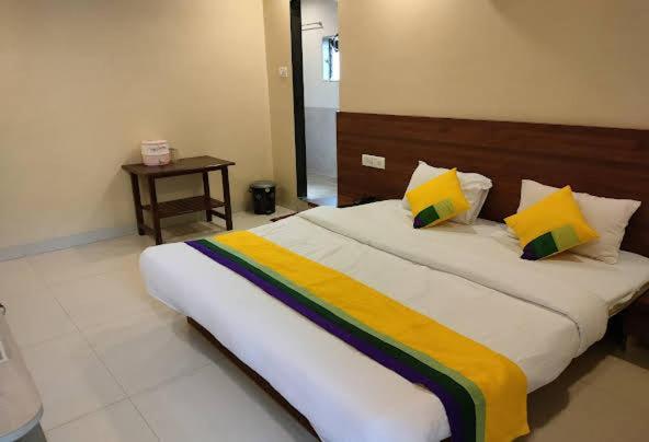 Hotel President House Matheran Exterior photo