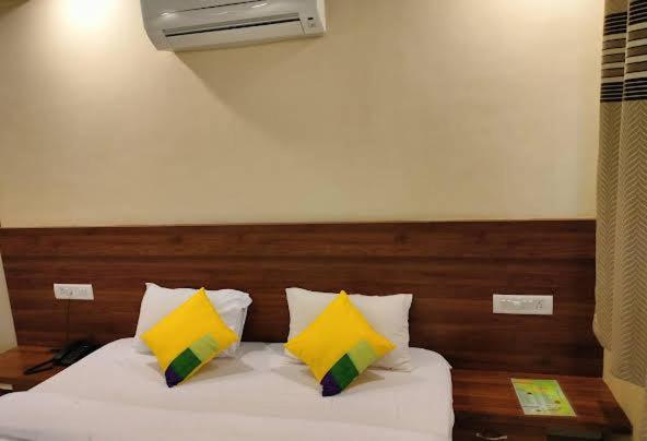 Hotel President House Matheran Exterior photo